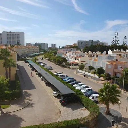 T2 Renovated Ocean View * Quarteira